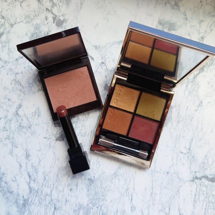 シグニチャー カラー アイズ 106 冴樹(限定色)/SUQQU/アイシャドウパレットを使ったクチコミ(3枚目)