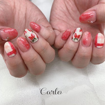 YUKA on LIPS 「.design.¥8000-..#nail#nailist#ネ..」(2枚目)