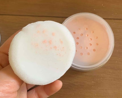 オーガニックフェイスパウダーUV/アクア・アクア/ルースパウダーを使ったクチコミ(2枚目)