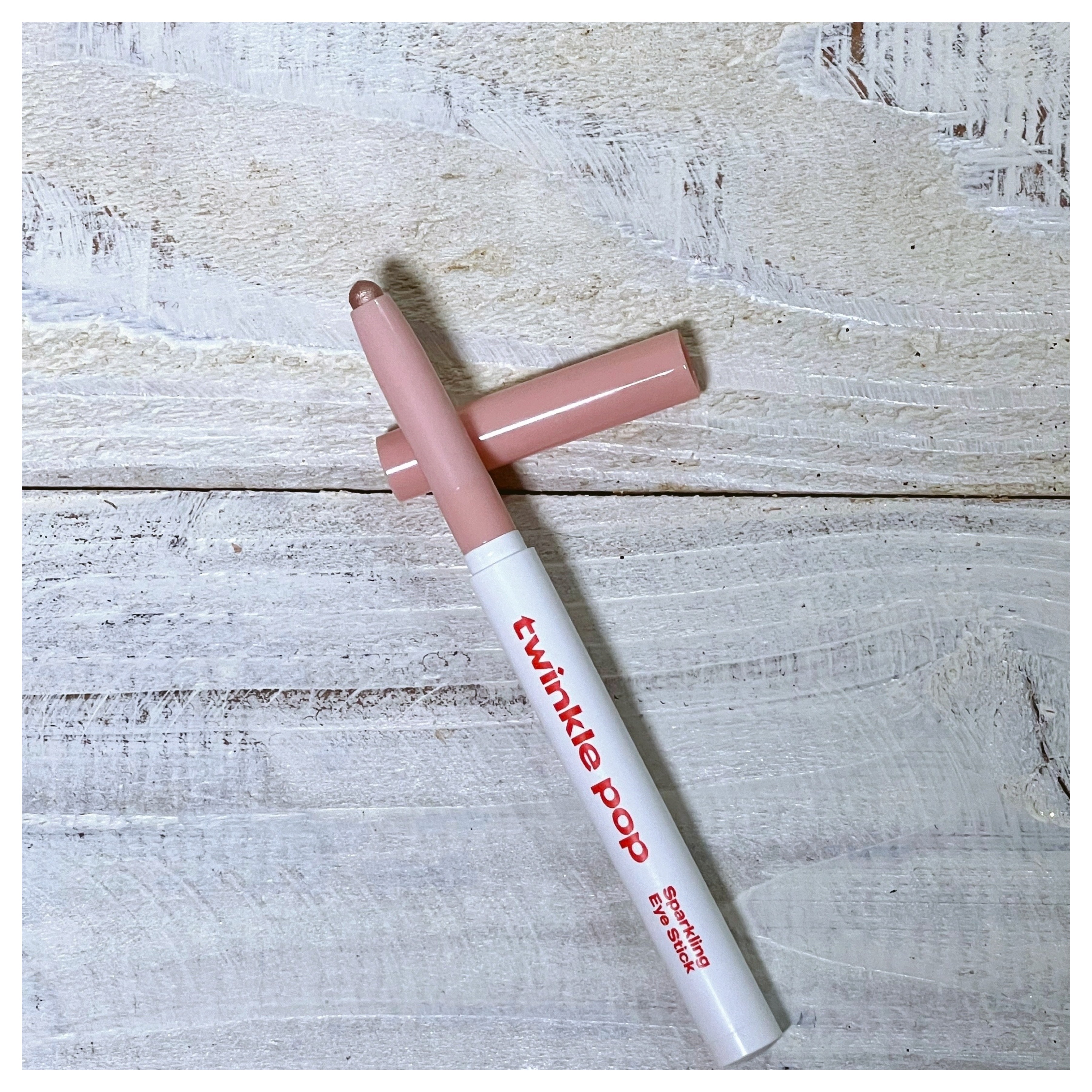 スパークリングアイスティック 02 ROMANTIC ROSE/TWINKLE POP/ペンシルアイライナーを使ったクチコミ（3枚目）