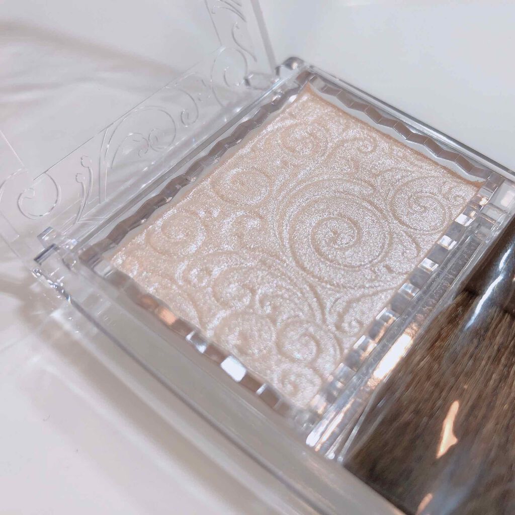 パールグロウハイライト/CEZANNE/パウダーハイライトを使ったクチコミ(3枚目)