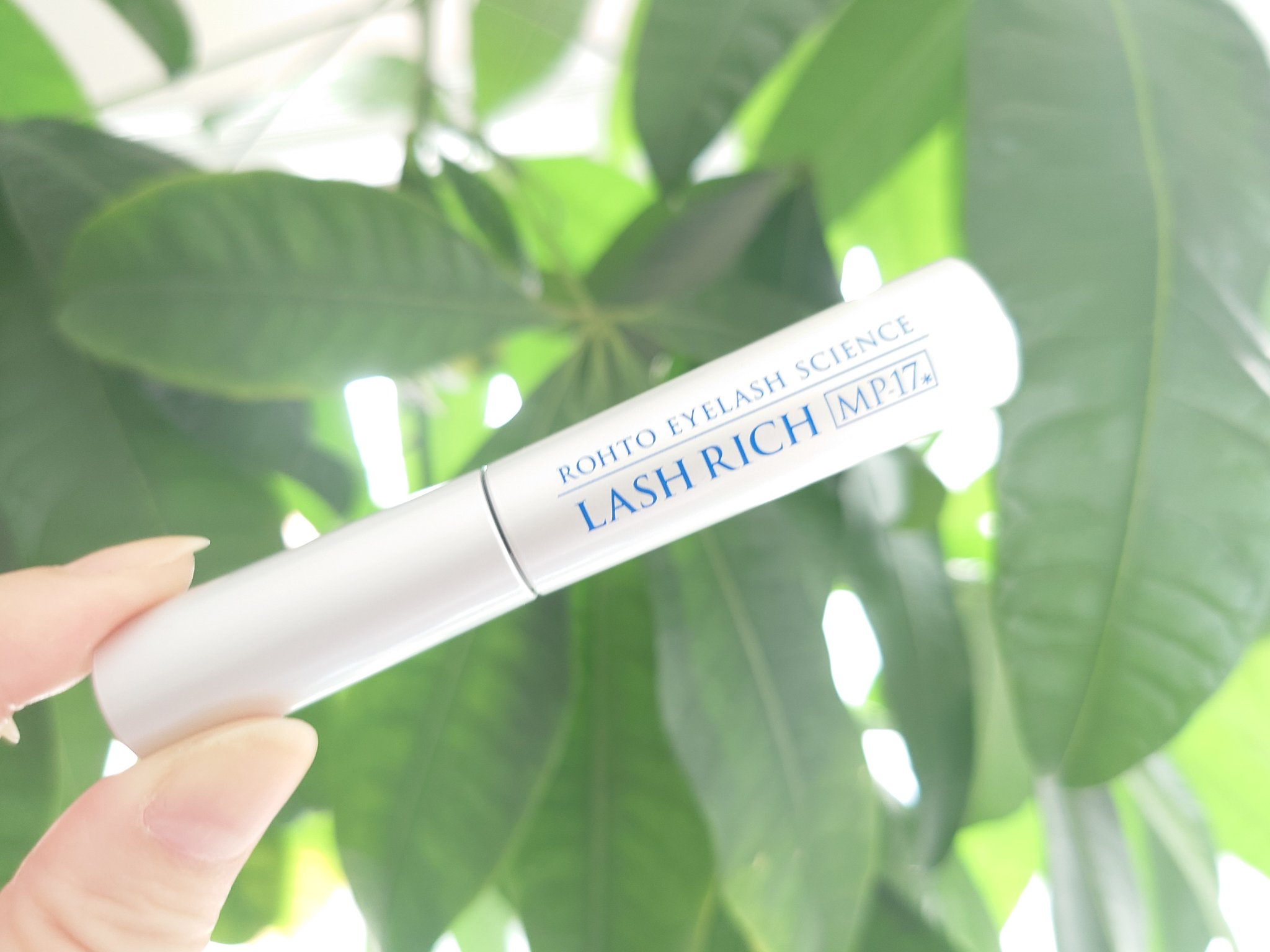 ラッシュリッチアイラッシュセラム/ロート製薬/まつげ美容液を使ったクチコミ（2枚目）