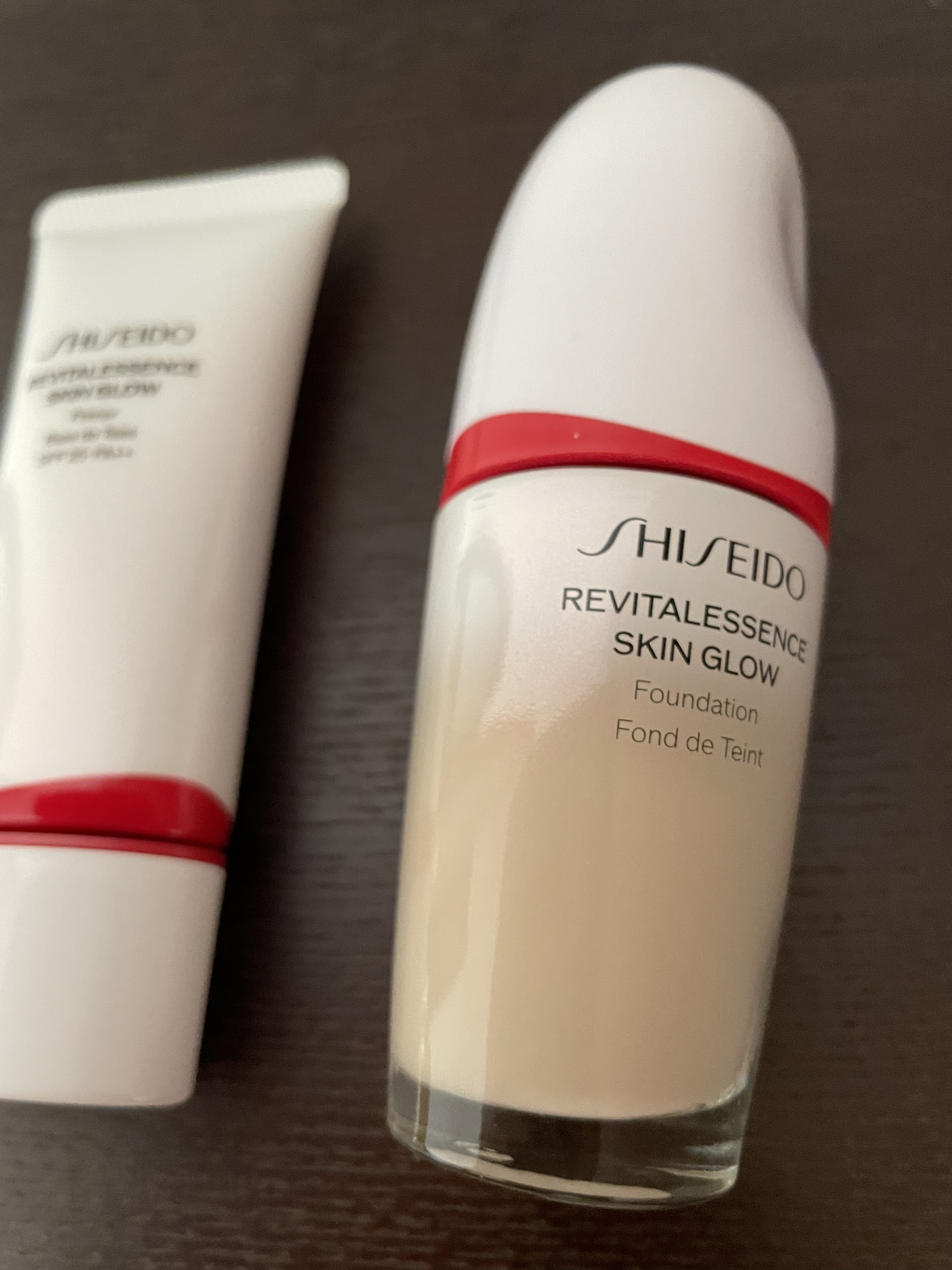 エッセンス スキングロウ ファンデーション/SHISEIDO/リキッドファンデーションを使ったクチコミ（1枚目）