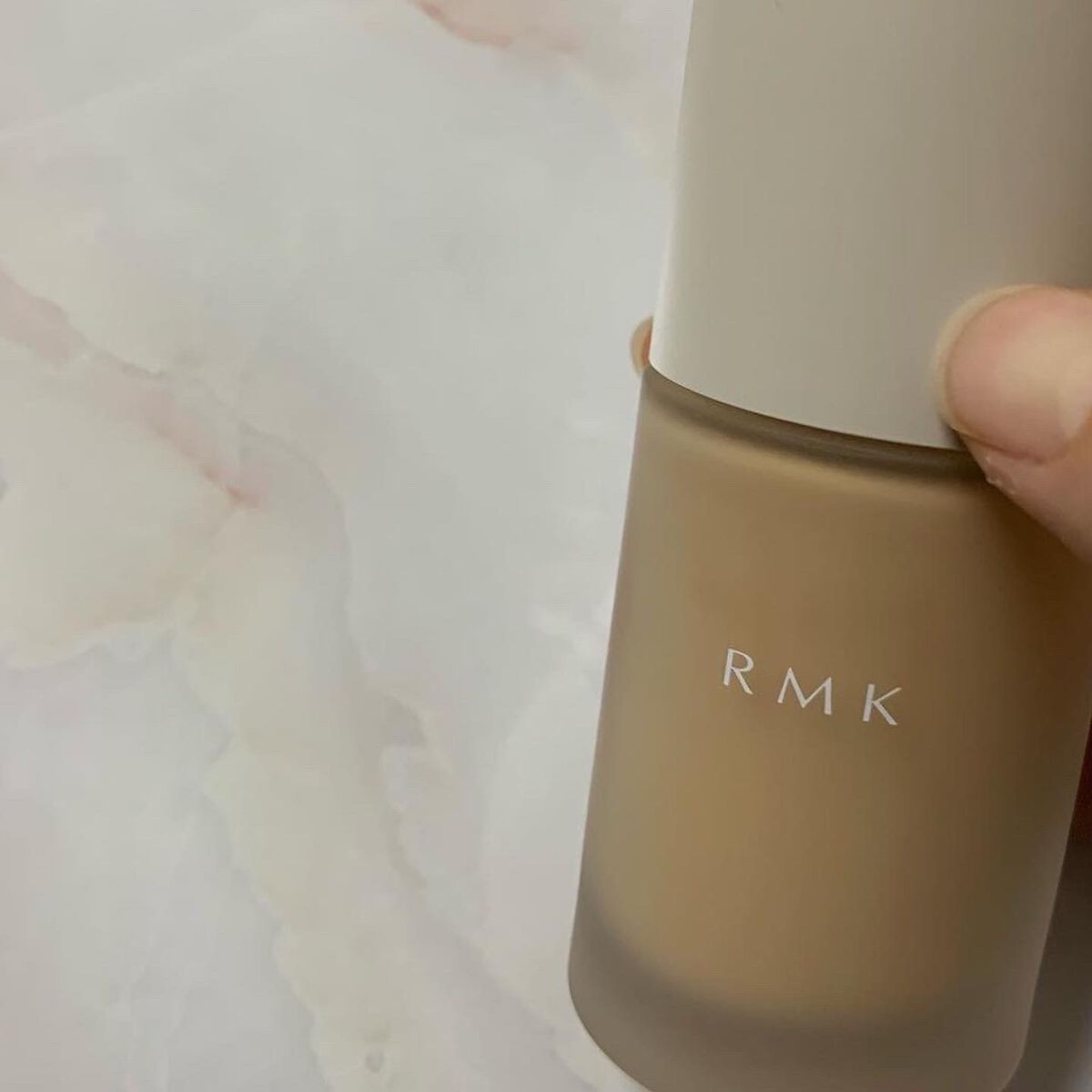 RMK リクイドファンデーション フローレスカバレッジ/RMK/リキッドファンデーションを使ったクチコミ(3枚目)