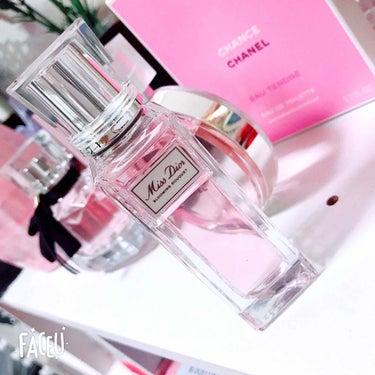 
#dior #missdior
#ブルーミングブーケローラーパール
20ml ¥4000（税抜）

THE・女の子の香り🌸🌸
ボトルも可愛すぎて癒されます❣️❣️

コンパクトなので持ち運びにも
とて