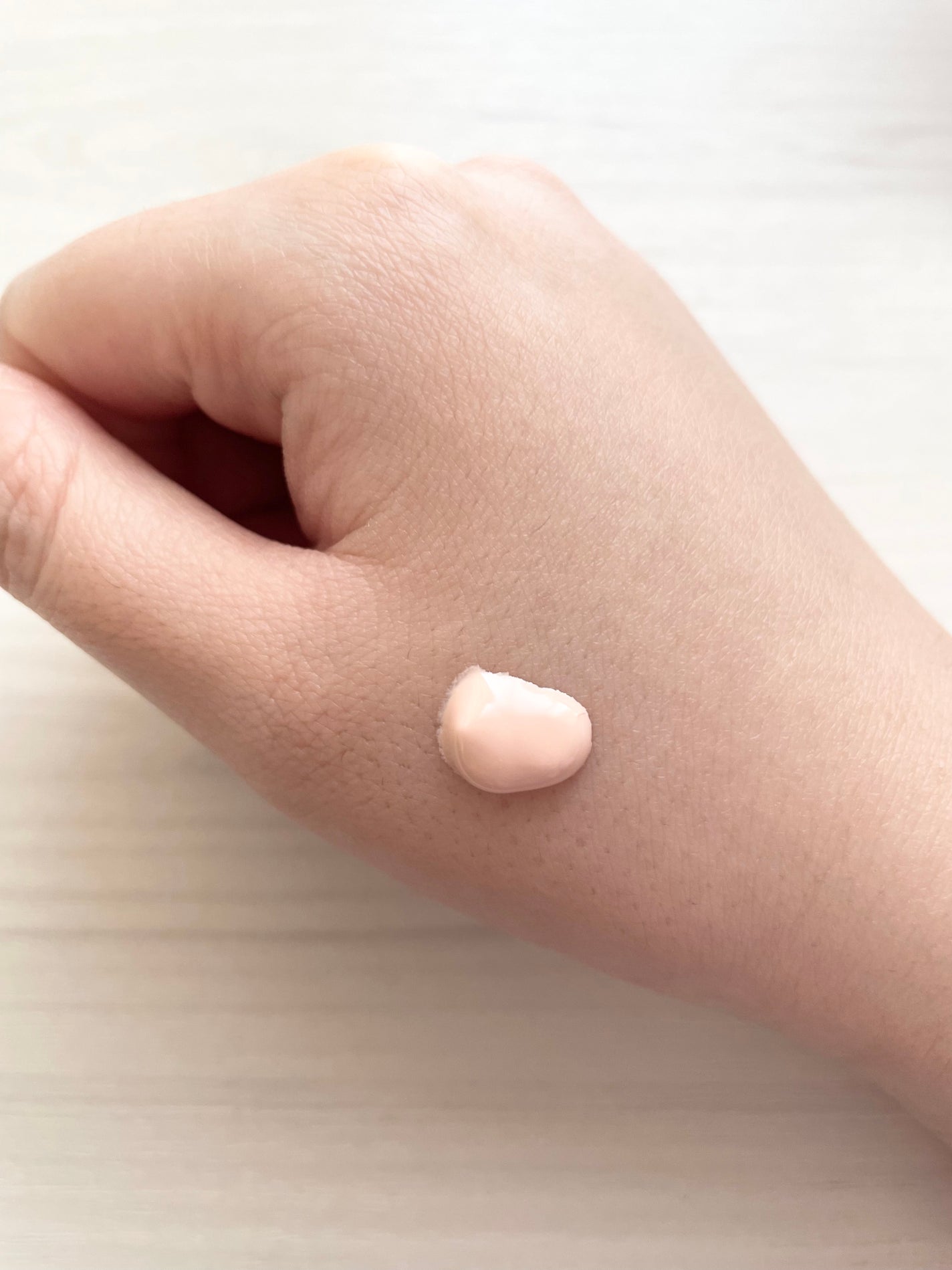 ウォータフルトーンアップサンクリーム/ダルバ/日焼け止めクリームを使ったクチコミ(2枚目)