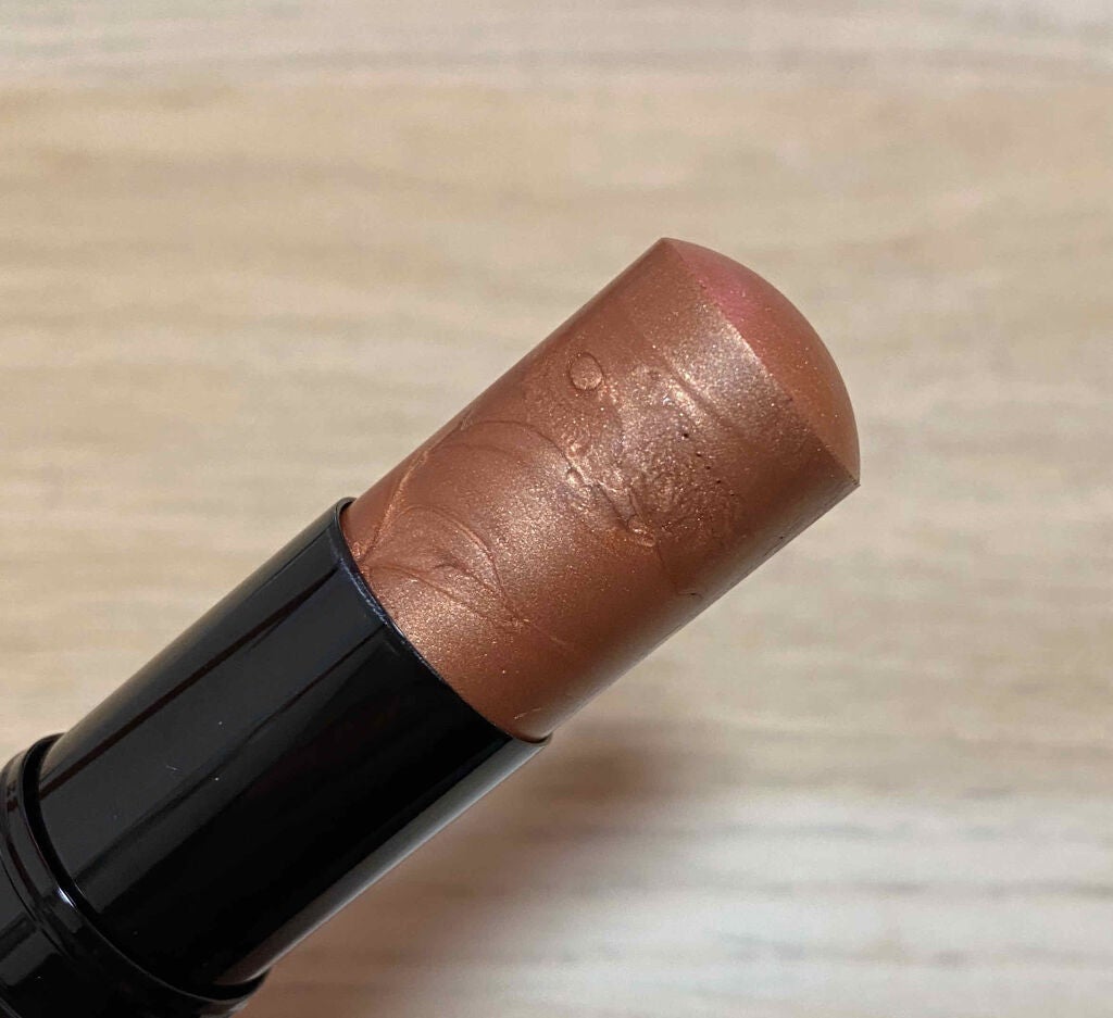 ボーム エサンシエル/CHANEL/スティックハイライトを使ったクチコミ(2枚目)