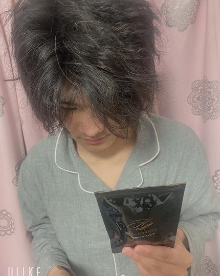 aki♡ on LIPS 「ツヤ髪サプリ➕頭皮ケア美容液HAIRMOREヘアモア 薬用スカ..」(6枚目)