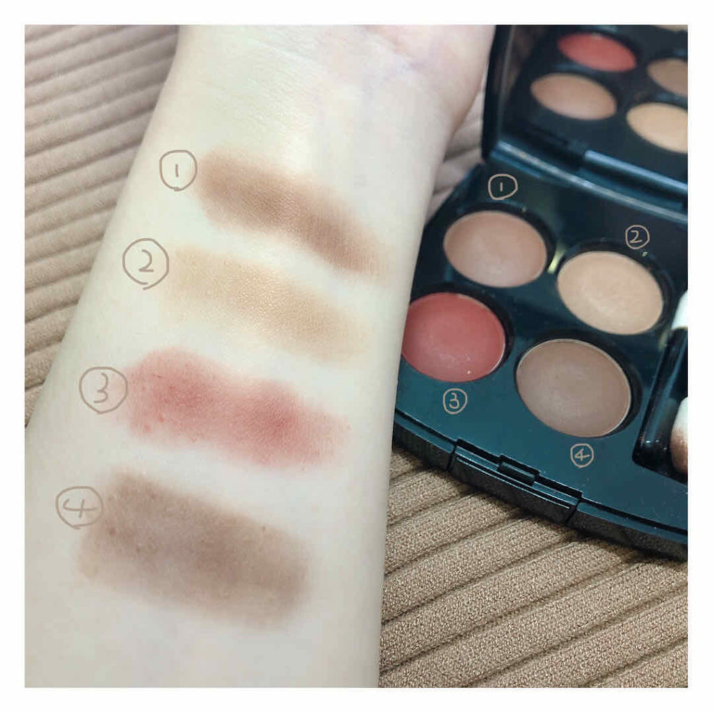 レ キャトル オンブル/CHANEL/アイシャドウパレットを使ったクチコミ（2枚目）