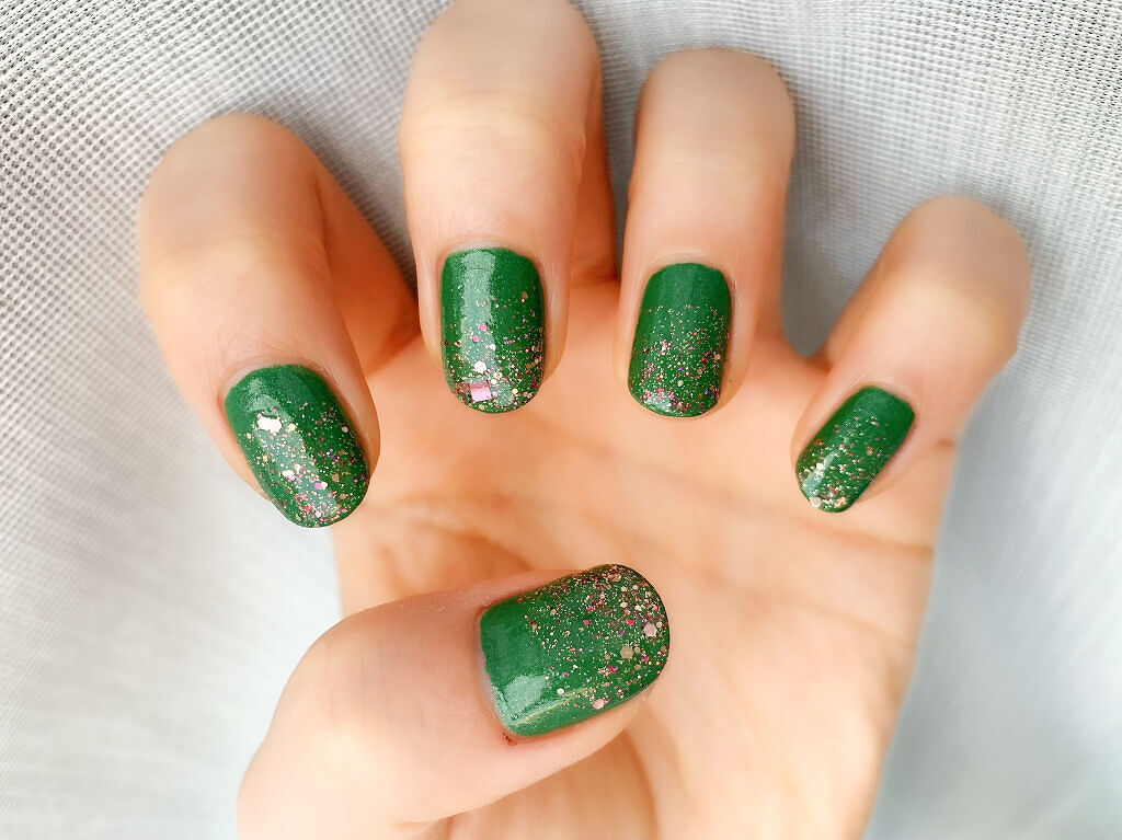 ネイルポリッシュ 13 ホーリーグリーン/SEN AMU/マニキュアを使ったクチコミ（2枚目）