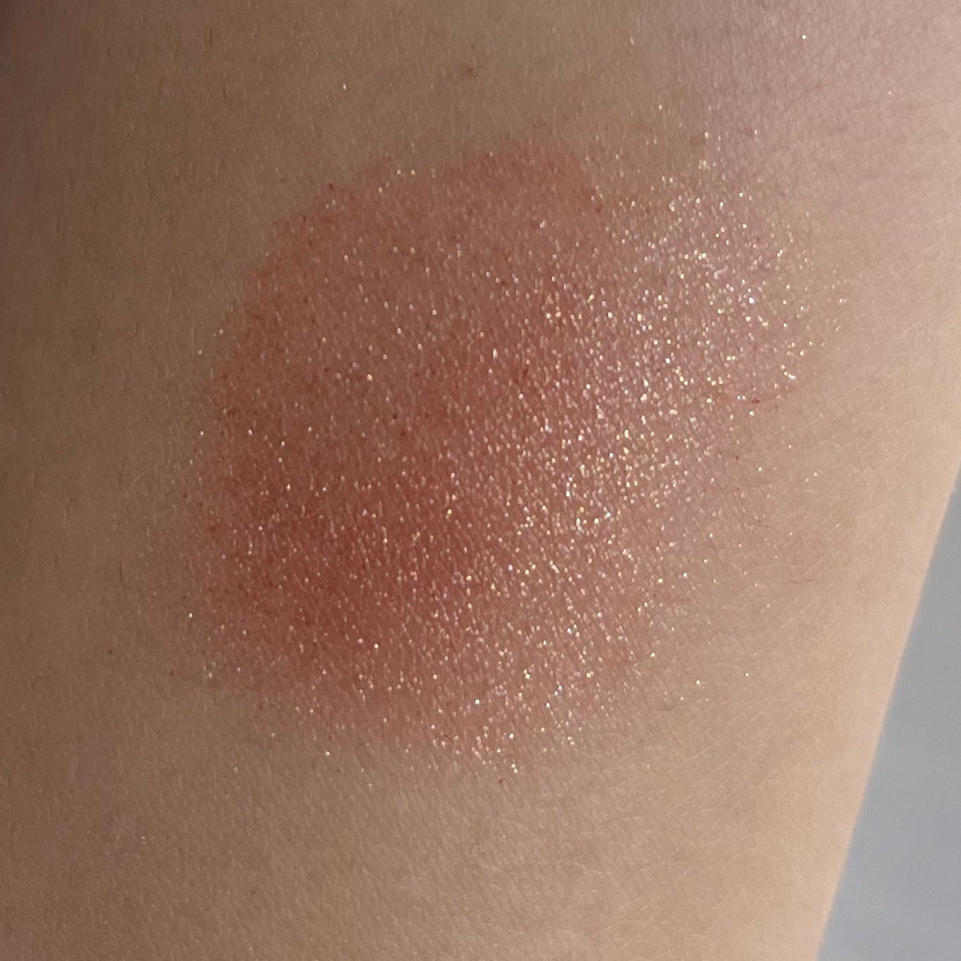 ジャストアイシャドウ/Laka/単色アイシャドウを使ったクチコミ(2枚目)