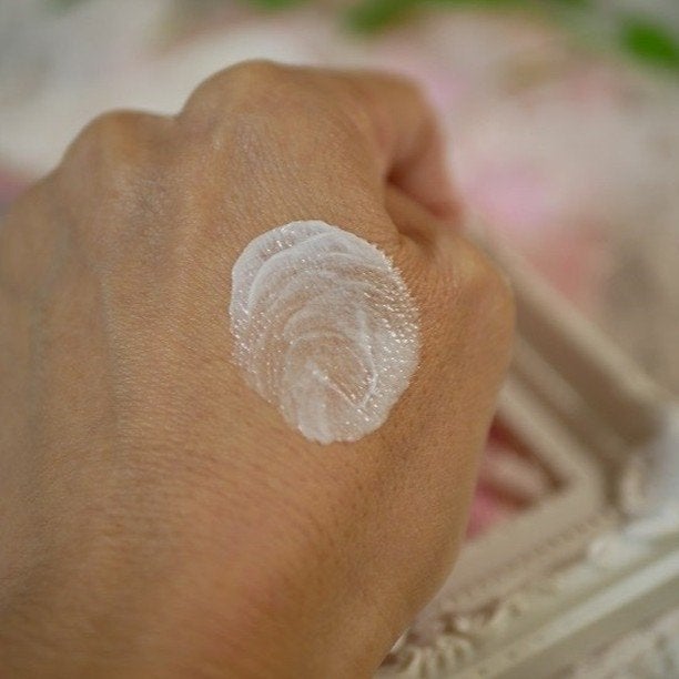 ブライト フォーカス リアル アイクリーム フォーフェイス/AHC/アイケア・アイクリームを使ったクチコミ(4枚目)