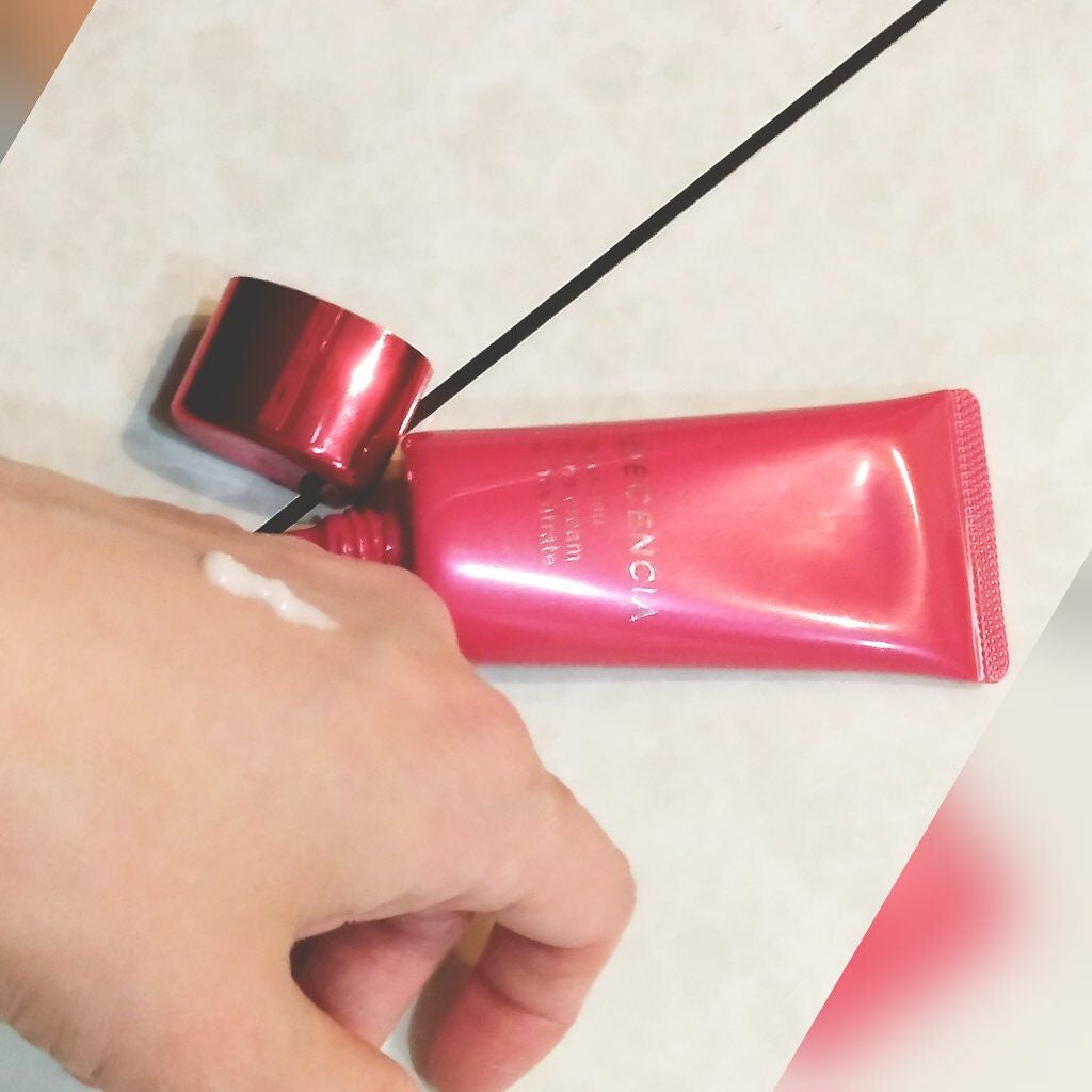 アヤナス ハンドクリーム コンセントレート/DECENCIA/ハンドクリームを使ったクチコミ(2枚目)