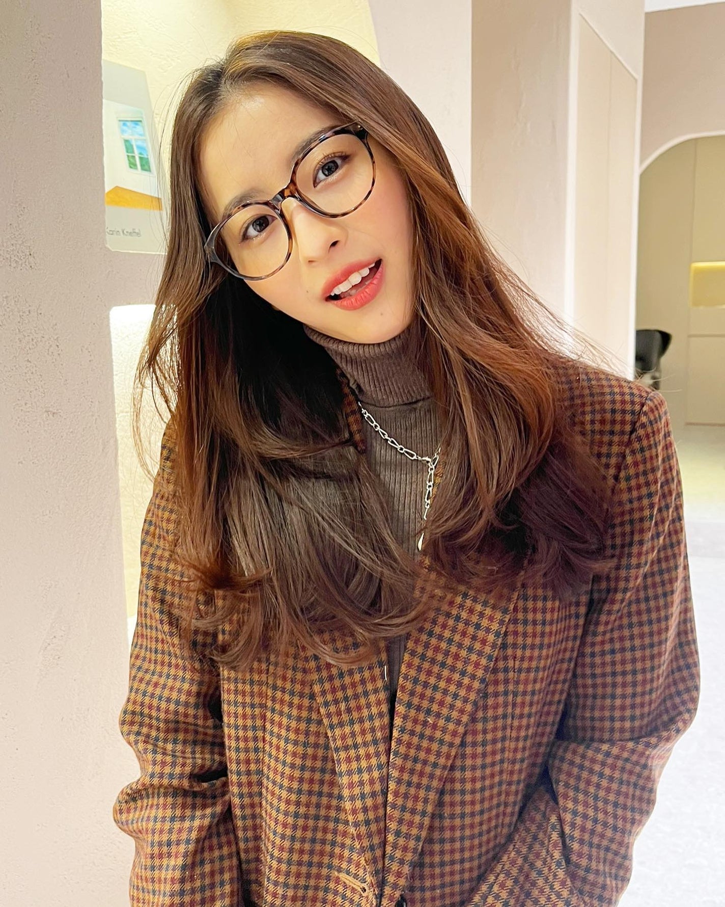 HARUNA on LIPS 「巻き方で変わる‼️色んな巻き方を楽しめます♪.🙋🏼♀️私の載..」(2枚目)