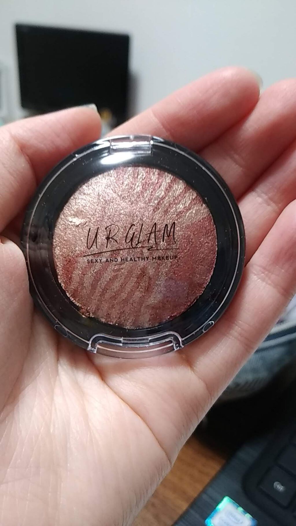 UR GLAM EYE & CHEEK COLOR/U R GLAM/単色アイシャドウを使ったクチコミ(3枚目)