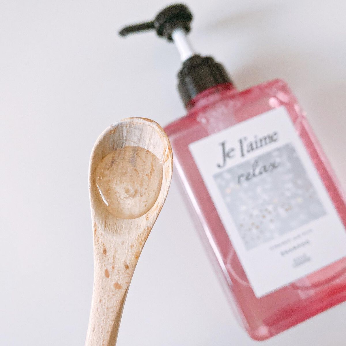 リラックス シャンプー／ヘアコンディショナー(ストレート＆スリーク)/Je l'aime/市販シャンプーを使ったクチコミ（2枚目）