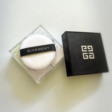 GIVENCHY プリズム・リーブルのクチコミ「ずっと使って見たかったジバンシーのパウダー👍
最近買って見ました😍
久しぶりのデパコス購入品🩷.....」（3枚目）