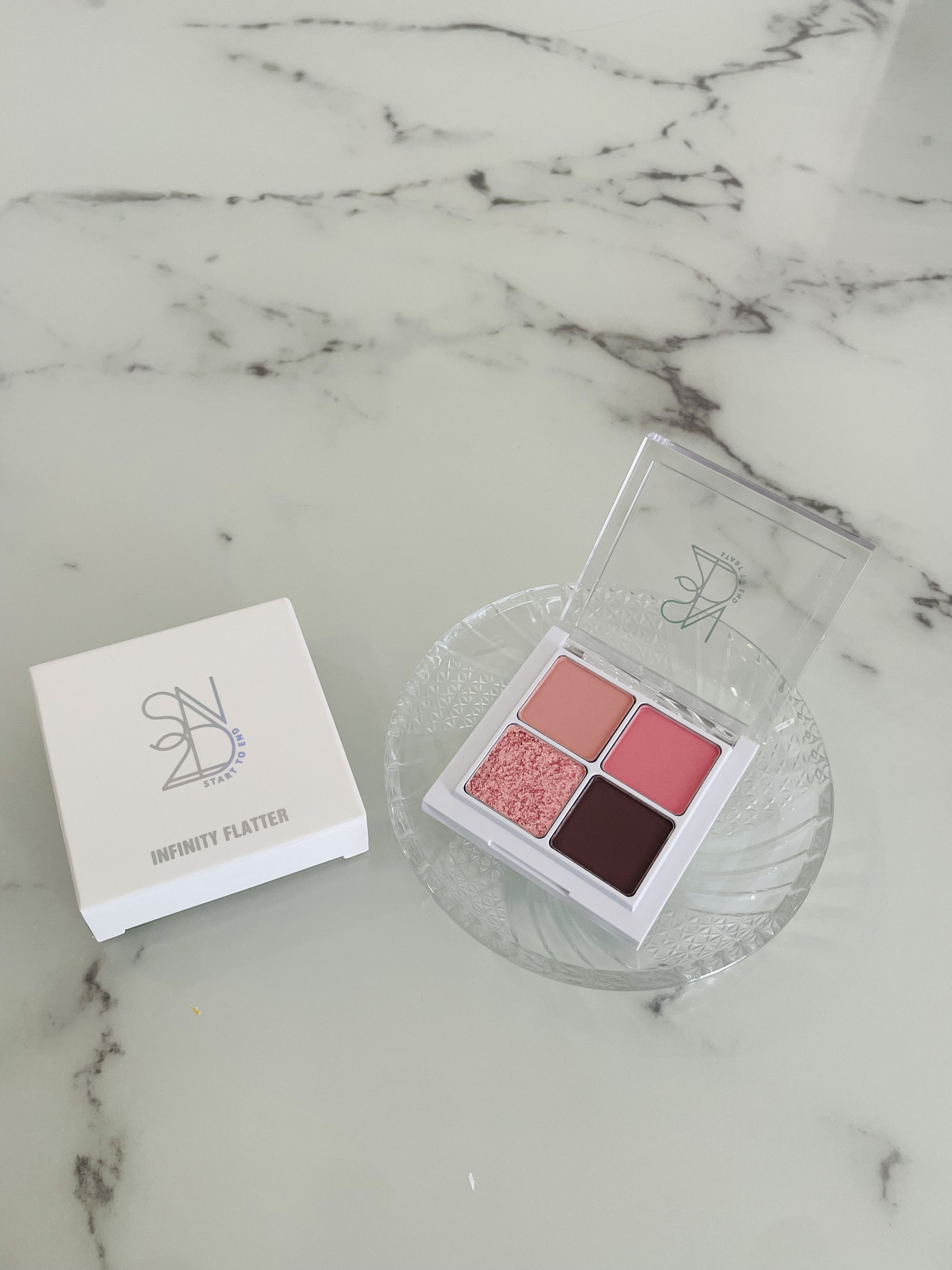 インフィニティフラター 2 ピンクムーンライト/S2ND/アイシャドウパレットを使ったクチコミ（1枚目）