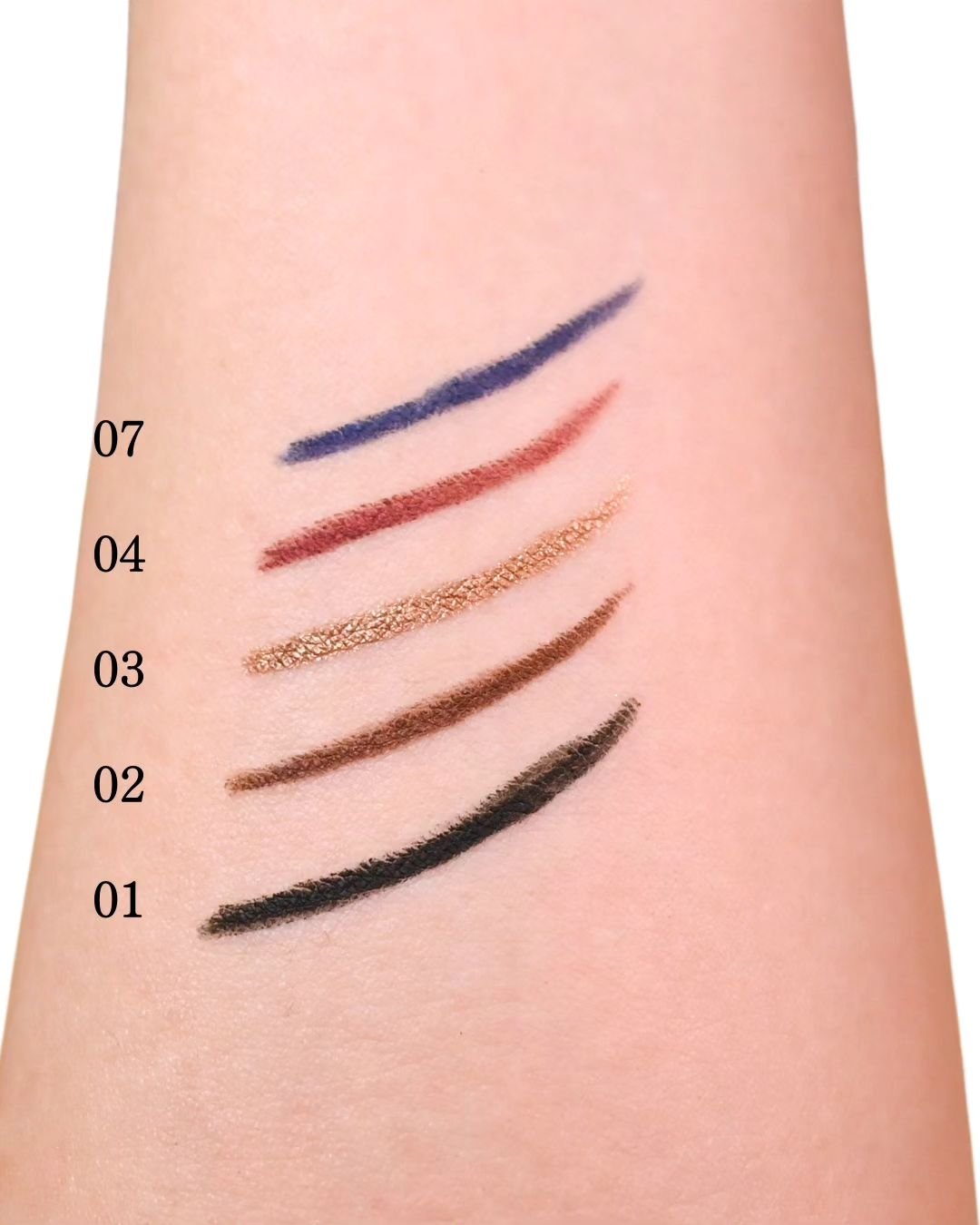 YSL リベレイテッド アイライナー ウォータープルーフ​ 4 アンリストリクテッド プラム/YVES SAINT LAURENT BEAUTE/アイライナーを使ったクチコミ（3枚目）