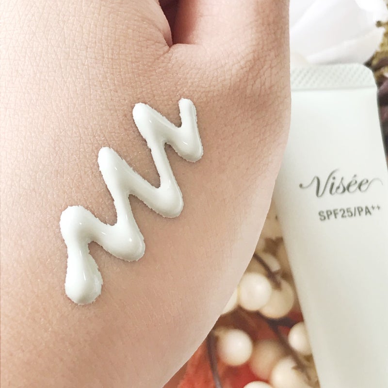 yossy on LIPS 「16日に発売になる、化粧下地、ヴィセ トーンアップスキンデザイ..」(4枚目)