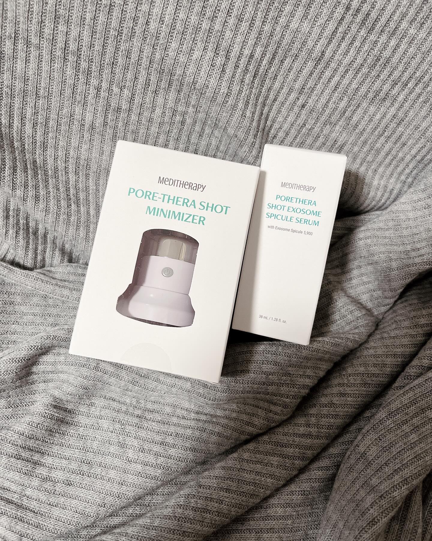 ポアセラショットエクソソームスピキュールセラム＆ ミニマイザー美顔/MEDITHERAPY/美容液を使ったクチコミ（2枚目）