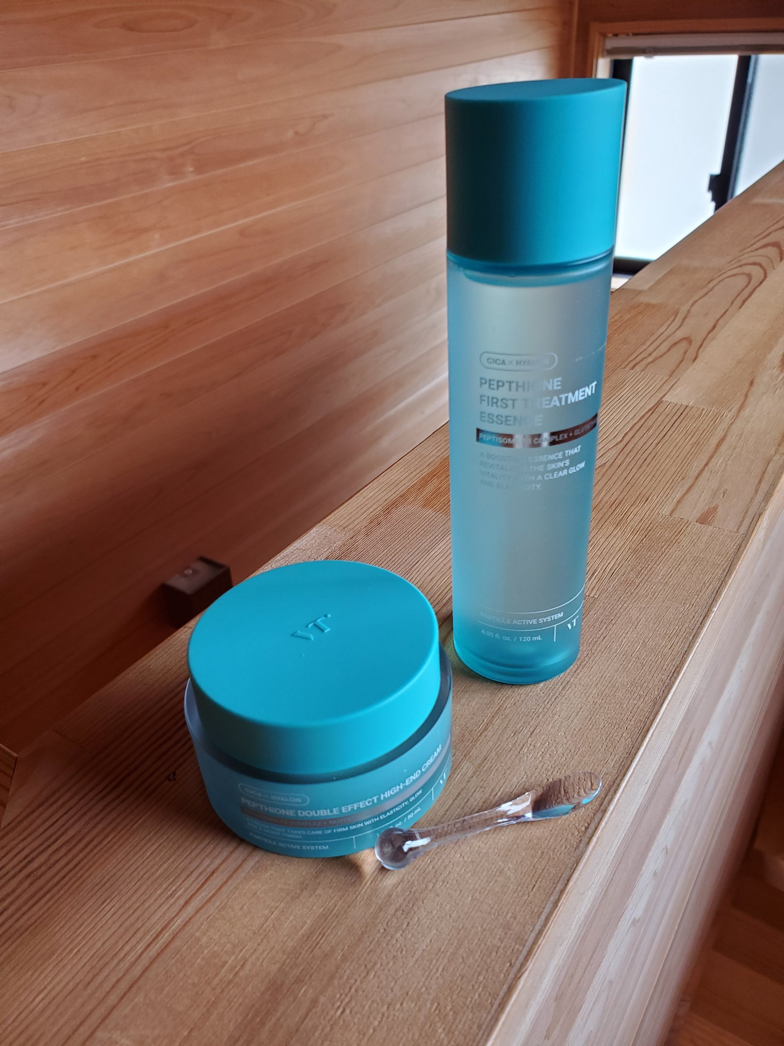 ペプチオン ファースト トリートメントエッセンス/VT/ブースター・導入液を使ったクチコミ（2枚目）