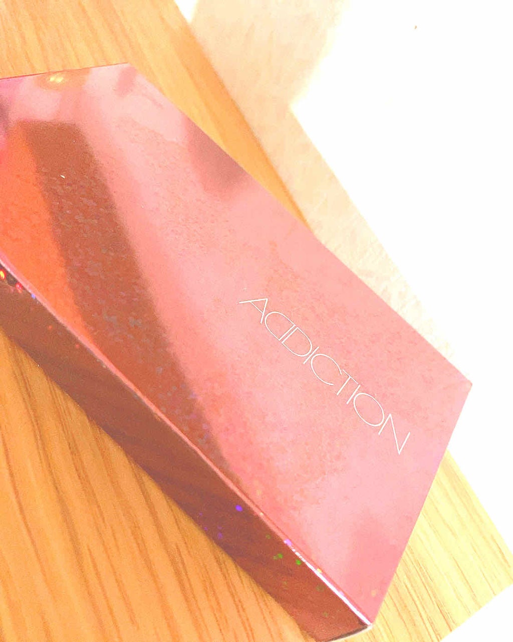 コンパクトアディクション “パーティタッチ”/ADDICTION/アイシャドウパレットを使ったクチコミ(2枚目)