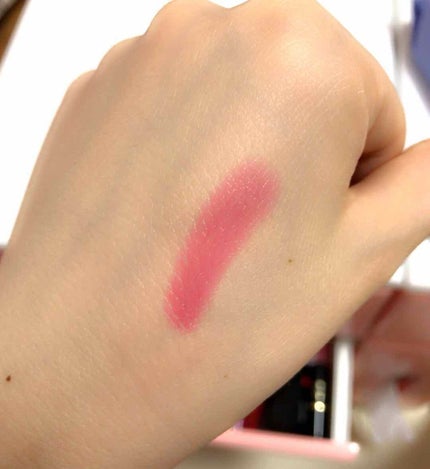 ルージュ ヴォリュプテ シャイン/YVES SAINT LAURENT BEAUTE/口紅を使ったクチコミ(2枚目)