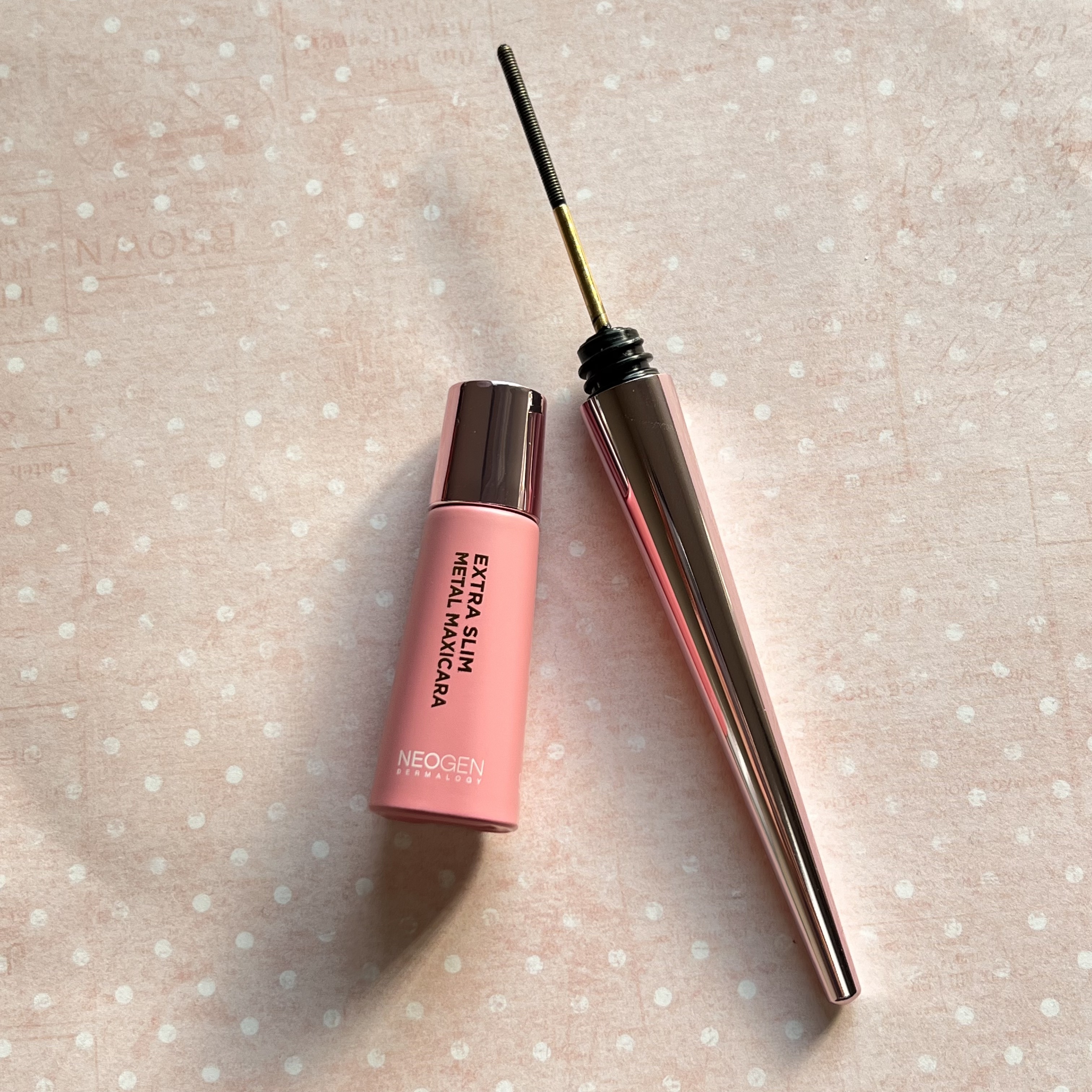 エクストラ スリム メタル マキシカラ/NEOGEN/マスカラを使ったクチコミ（2枚目）