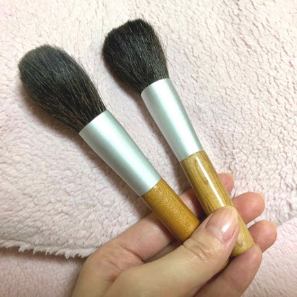 灰リス毛・フェイスブラシ・175mm/無印良品/メイクブラシを使ったクチコミ(2枚目)