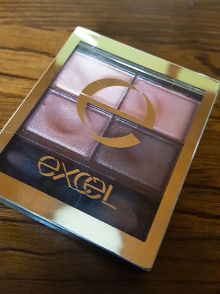 スキニーリッチシャドウ/excel/アイシャドウパレットを使ったクチコミ(1枚目)