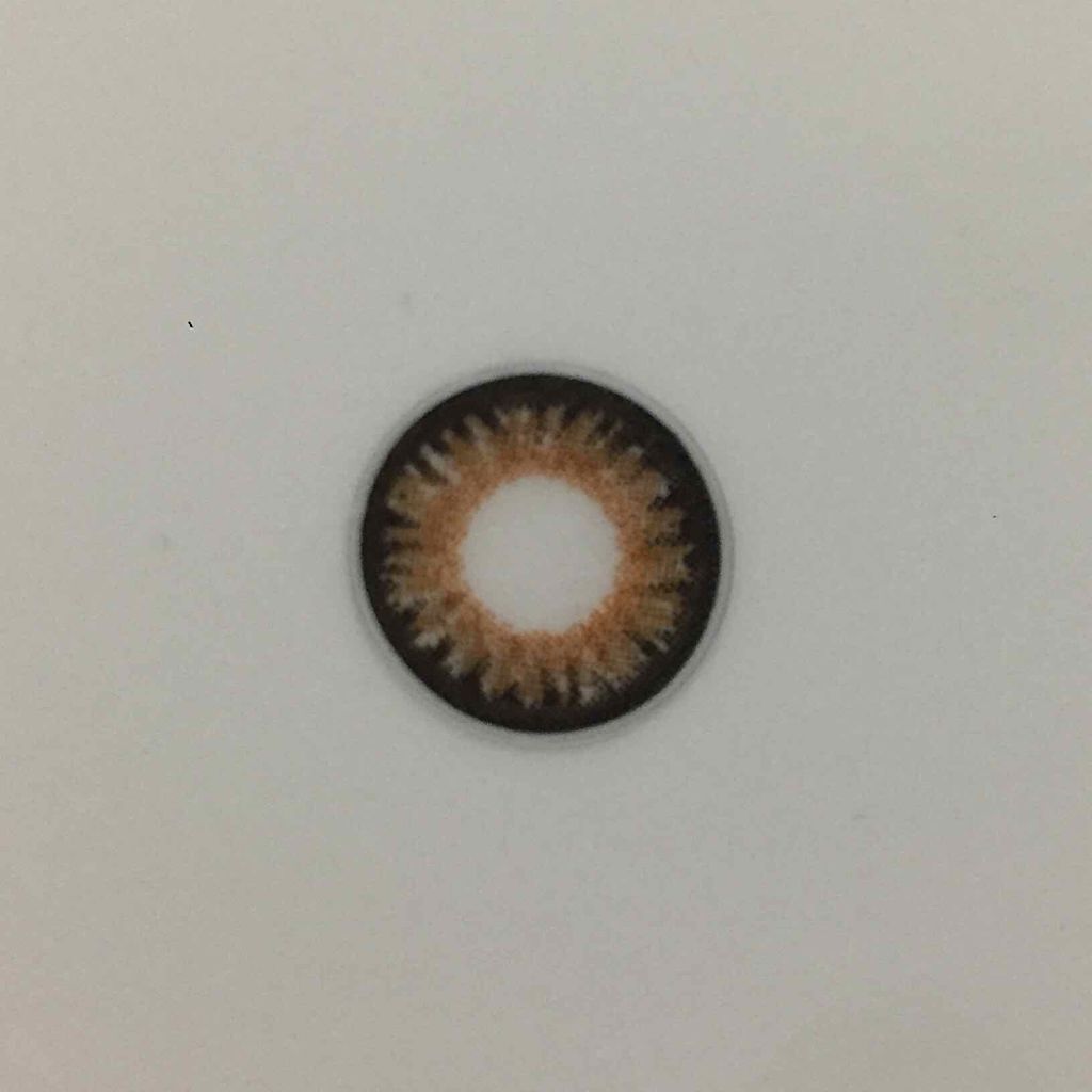 loveHolic/メニコン/カラーコンタクトレンズを使ったクチコミ(4枚目)