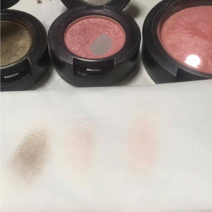 スモール アイシャドウ/M・A・C/単色アイシャドウを使ったクチコミ(4枚目)