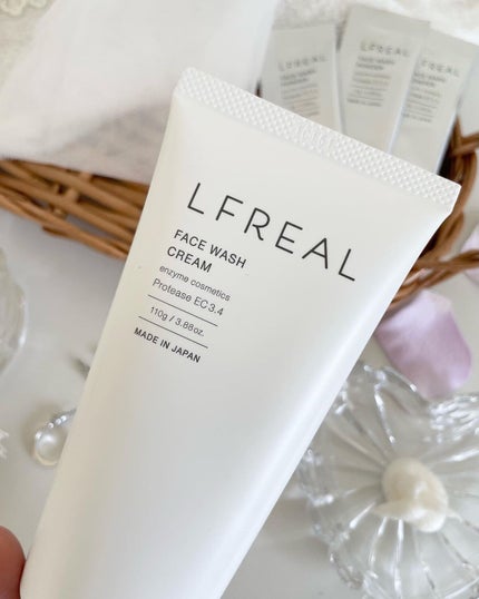 フェイスウォッシュクリーム/LFREAL/洗顔フォームを使ったクチコミ(2枚目)