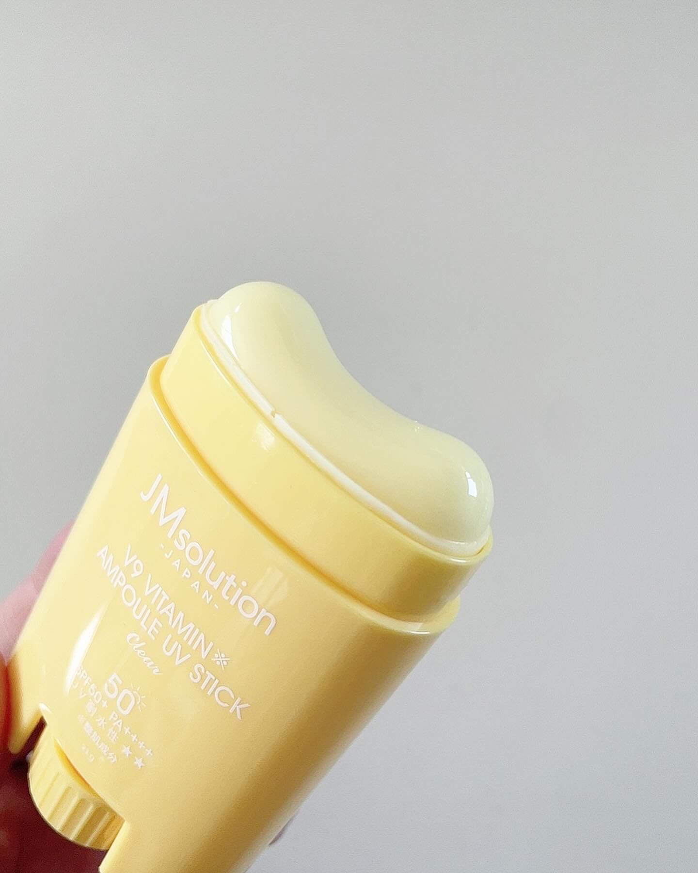 V9ビタミンアンプルUVスティック CLEAR/JMsolution/日焼け止めスティックを使ったクチコミ（3枚目）