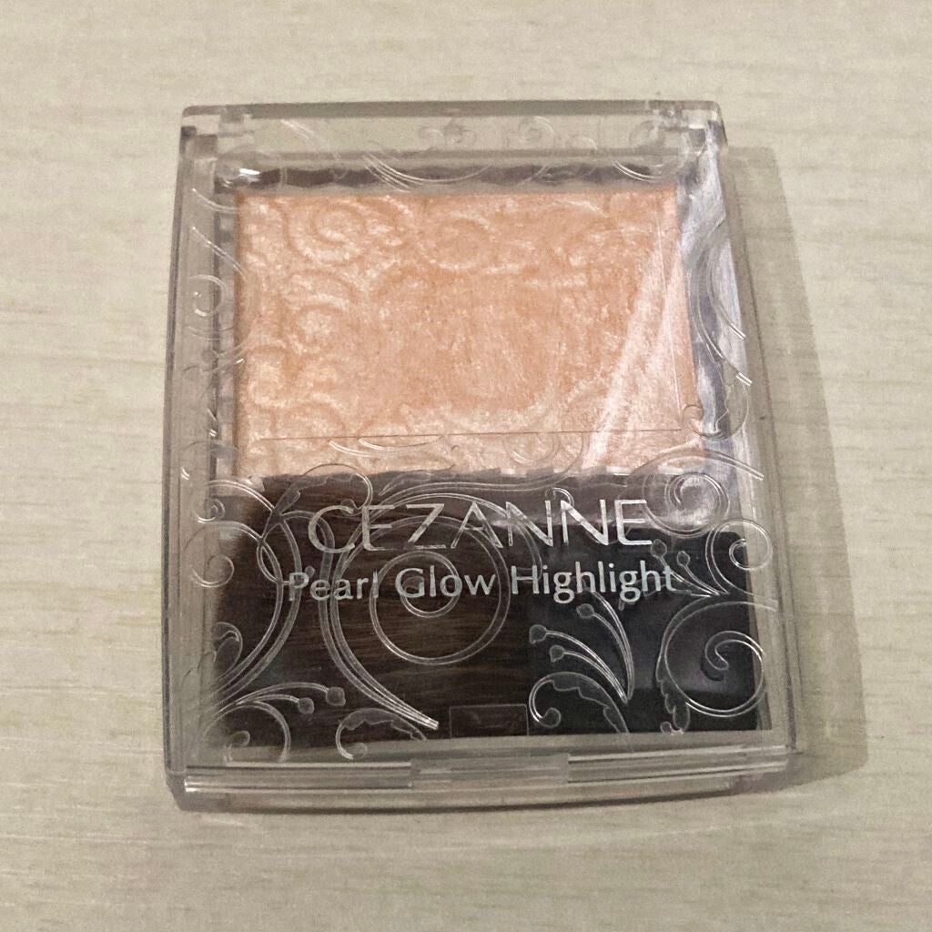 パールグロウハイライト/CEZANNE/パウダーハイライトを使ったクチコミ(1枚目)