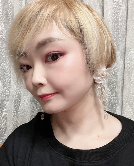 シークレットヴェール ハイドレーティング ラディアントプライマー/DOLCE&GABBANA BEAUTY/化粧下地を使ったクチコミ(5枚目)