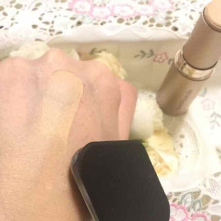 デュアルサイド シリコン ブレンダー/bareMinerals/パフ・スポンジを使ったクチコミ(2枚目)