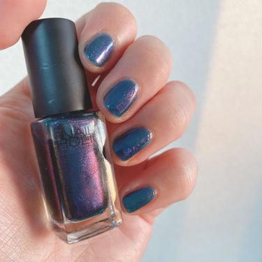 ネイルホリック ネイルホリック Galactic colorのクチコミ「NAIL HOLIC BL919

➶ ➷ ➸ ➹ ➺ ➻ ➼ ➽ 

♡ ボトルは青カラーの.....」（2枚目）