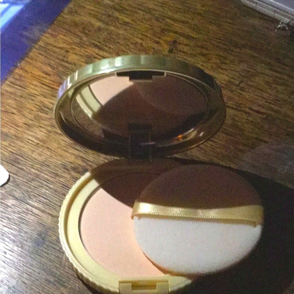 【旧品】マシュマロフィニッシュパウダー/キャンメイク/プレストパウダーを使ったクチコミ(2枚目)