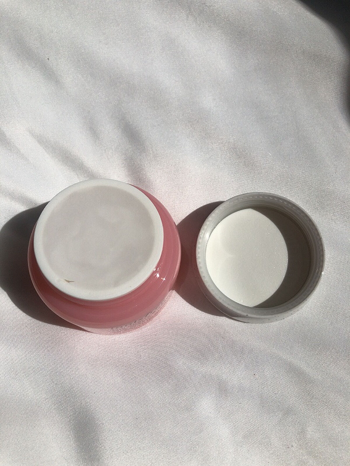 チェリーブロッサム ジェリークリーム N/innisfree/フェイスクリームを使ったクチコミ（2枚目）