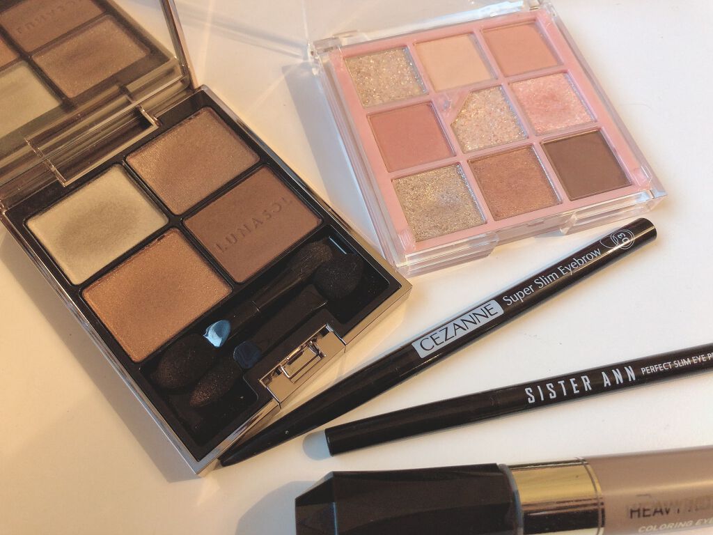 カラーリングアイブロウ/ヘビーローテーション/眉マスカラを使ったクチコミ(2枚目)