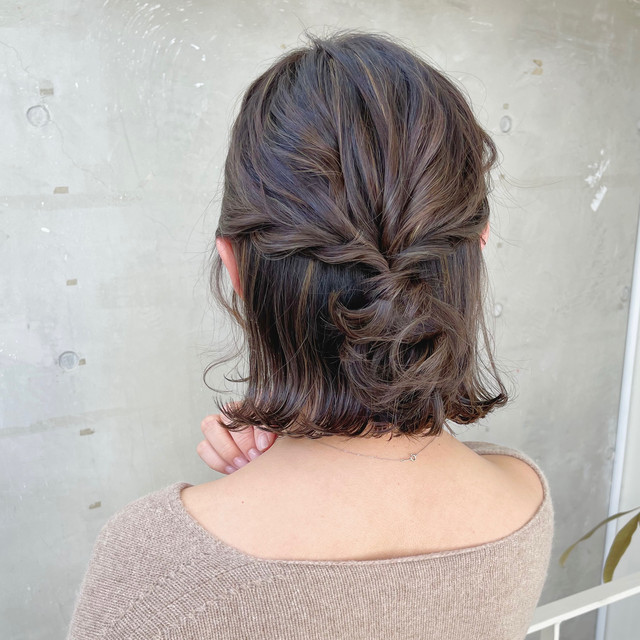 ハーフアップの髪型