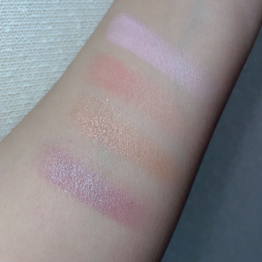 ひろろん on LIPS 「Qoo10韓奏SOFTEYESHADOWLASTINGMAKE..」(3枚目)