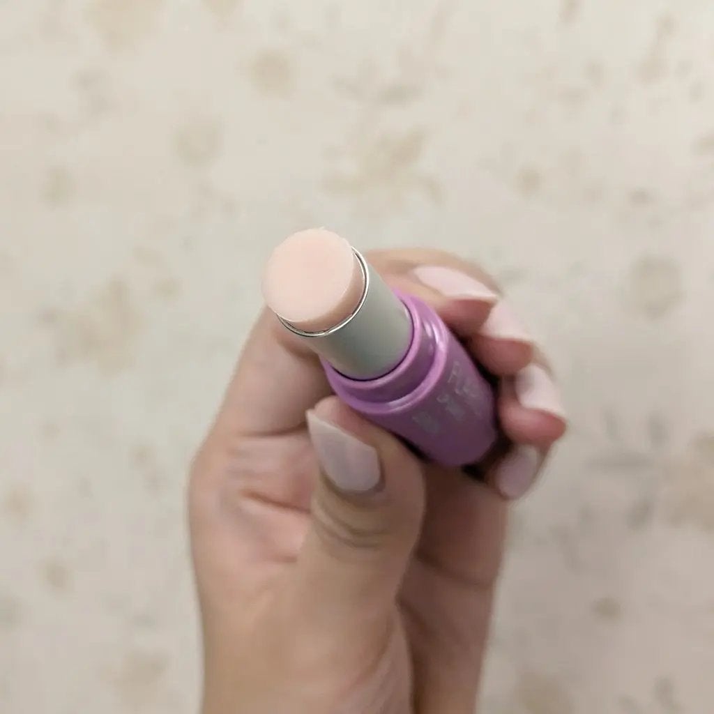 SAAYA on LIPS 「ALBIONフラルネリップバーS〈リップトリートメント〉甘くフ..」(3枚目)