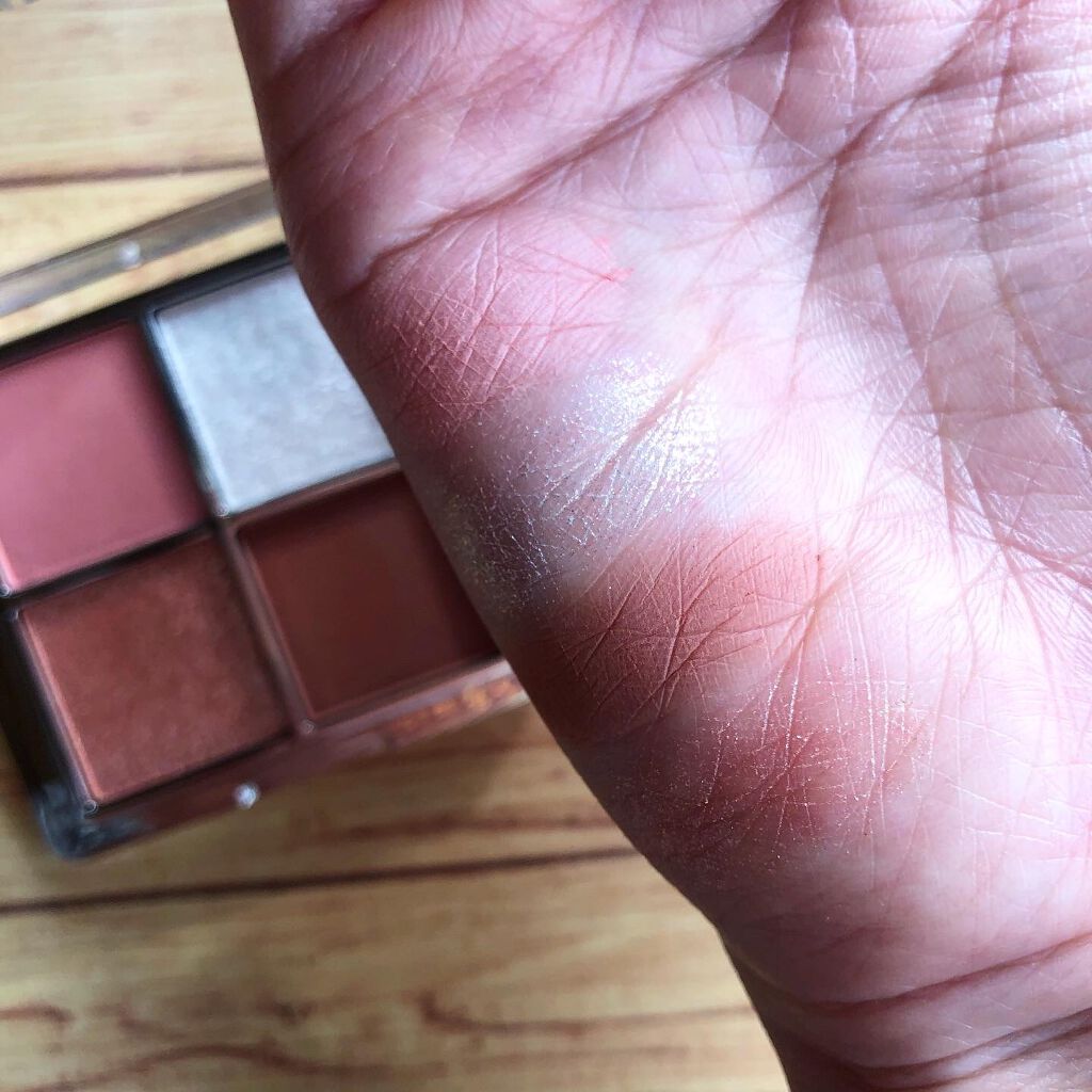 アイランドアドベンチャー4アイシャドウ/HEXZE(ヘックスゼ)/アイシャドウパレットを使ったクチコミ(6枚目)