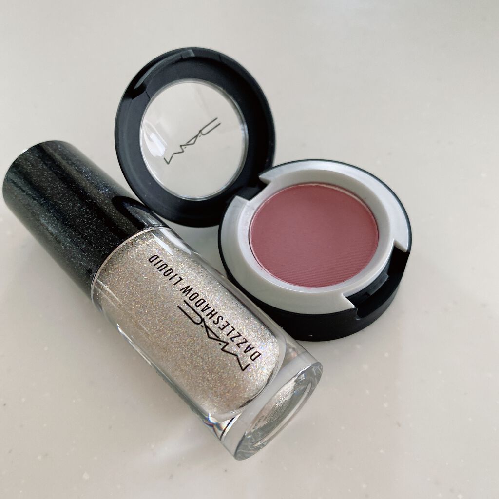 ダズルシャドウ リキッド/M・A・C/リキッドアイシャドウを使ったクチコミ(5枚目)