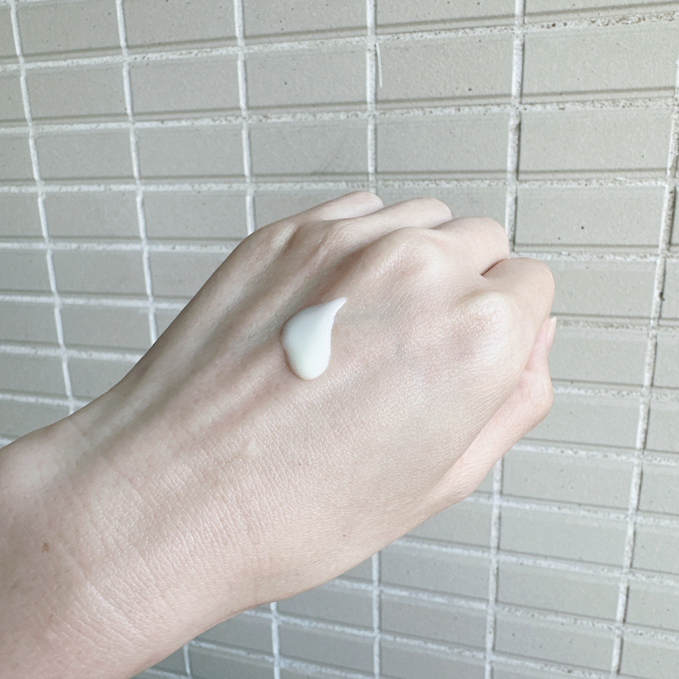 植物から生まれたミツバチUVミルク/アピセラピーコスメティクス/日焼け止めミルクを使ったクチコミ（2枚目）