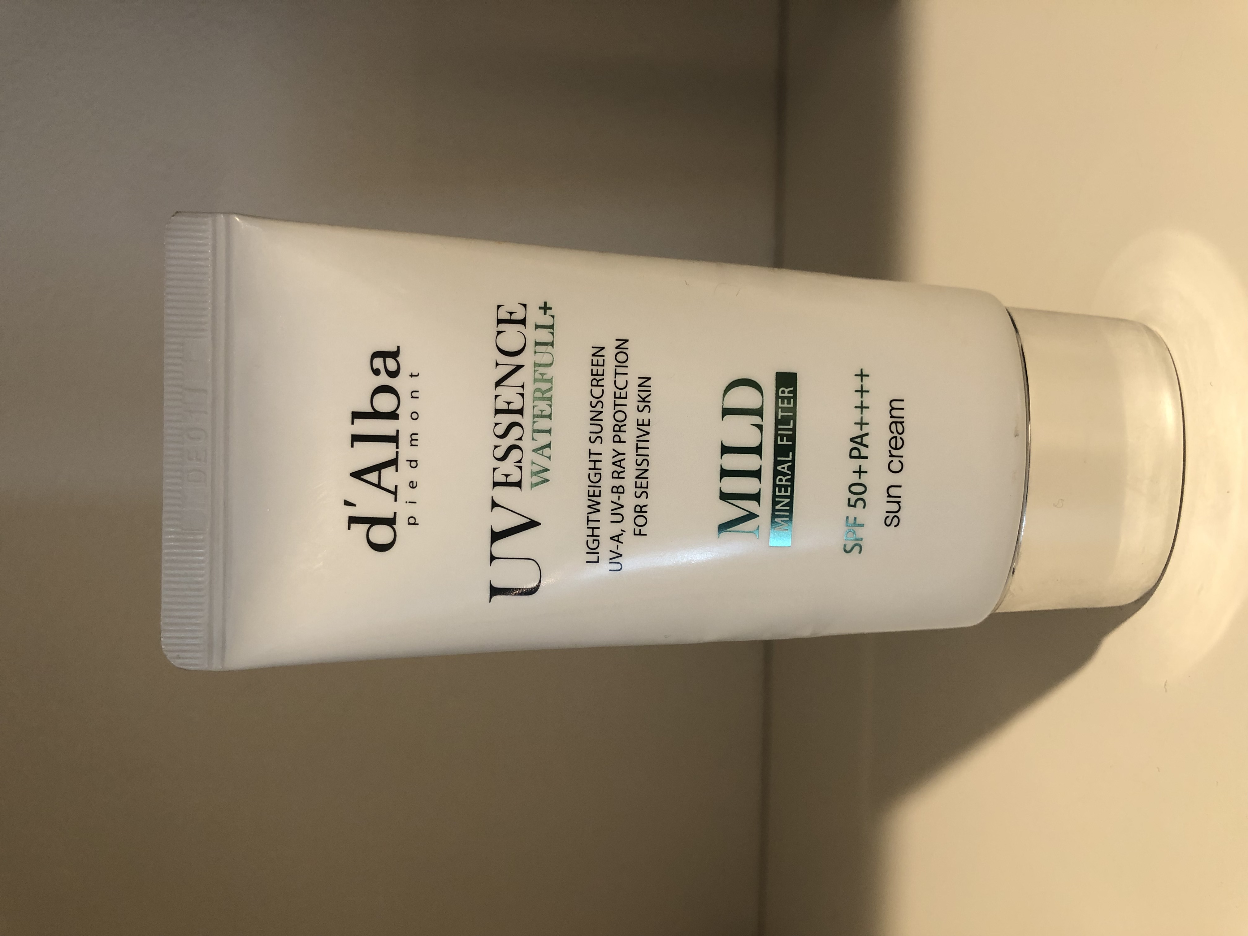 ウォータフルマイルドサンクリーム/ダルバ/日焼け止めクリームを使ったクチコミ（1枚目）