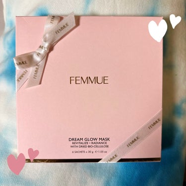 試してみたかったけどなかなか手を出せなかったFEMME🍑毎日使えるような値段ではないけれど、気が向いた時たまーに使うくらいがちょうどいい保湿力。翌日もあまりで使えちゃうくらいひたひたです。パッケージキラ